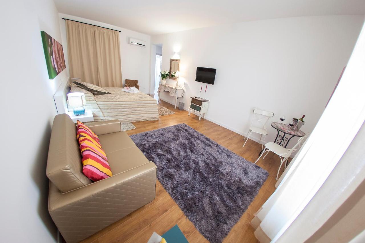 Operetta House Lägenhet Larnaca Exteriör bild