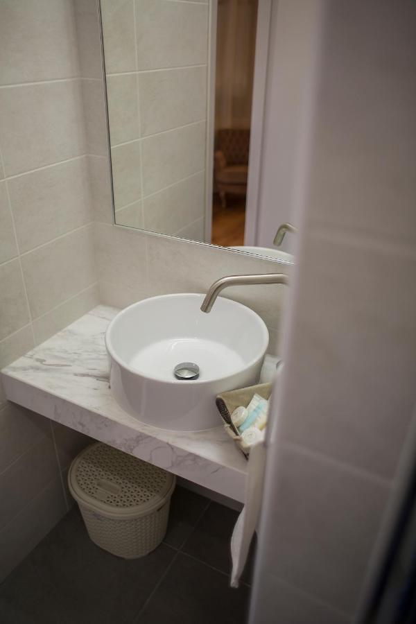 Operetta House Lägenhet Larnaca Exteriör bild