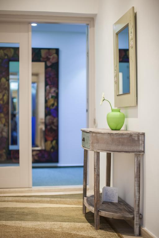 Operetta House Lägenhet Larnaca Exteriör bild
